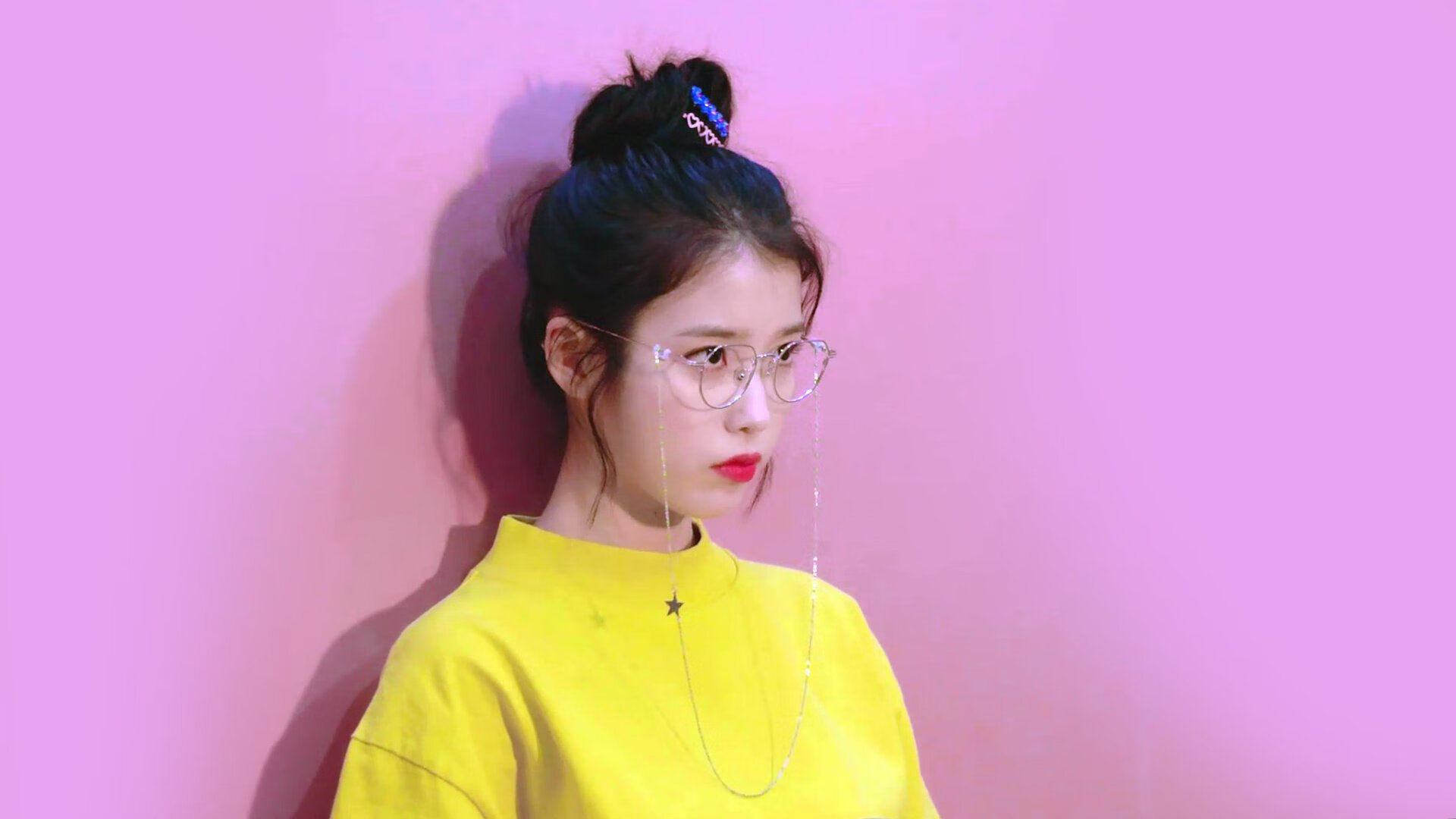 史上最“炸裂”长距离投篮!库里在对阵魔术中投出距离超过70英尺的三分球!