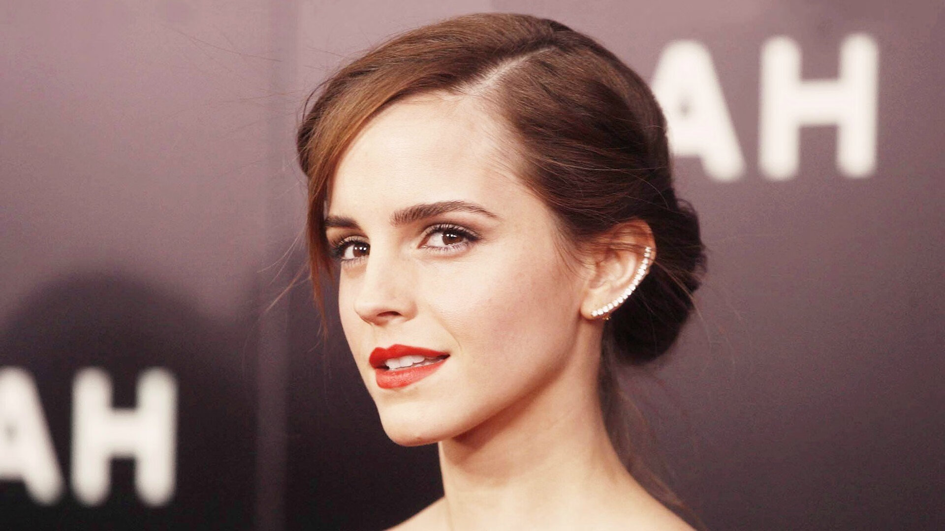 西格尔德松在巴黎奥运会手球比赛中多次调整战术应对对手,西格德奥尔森简介