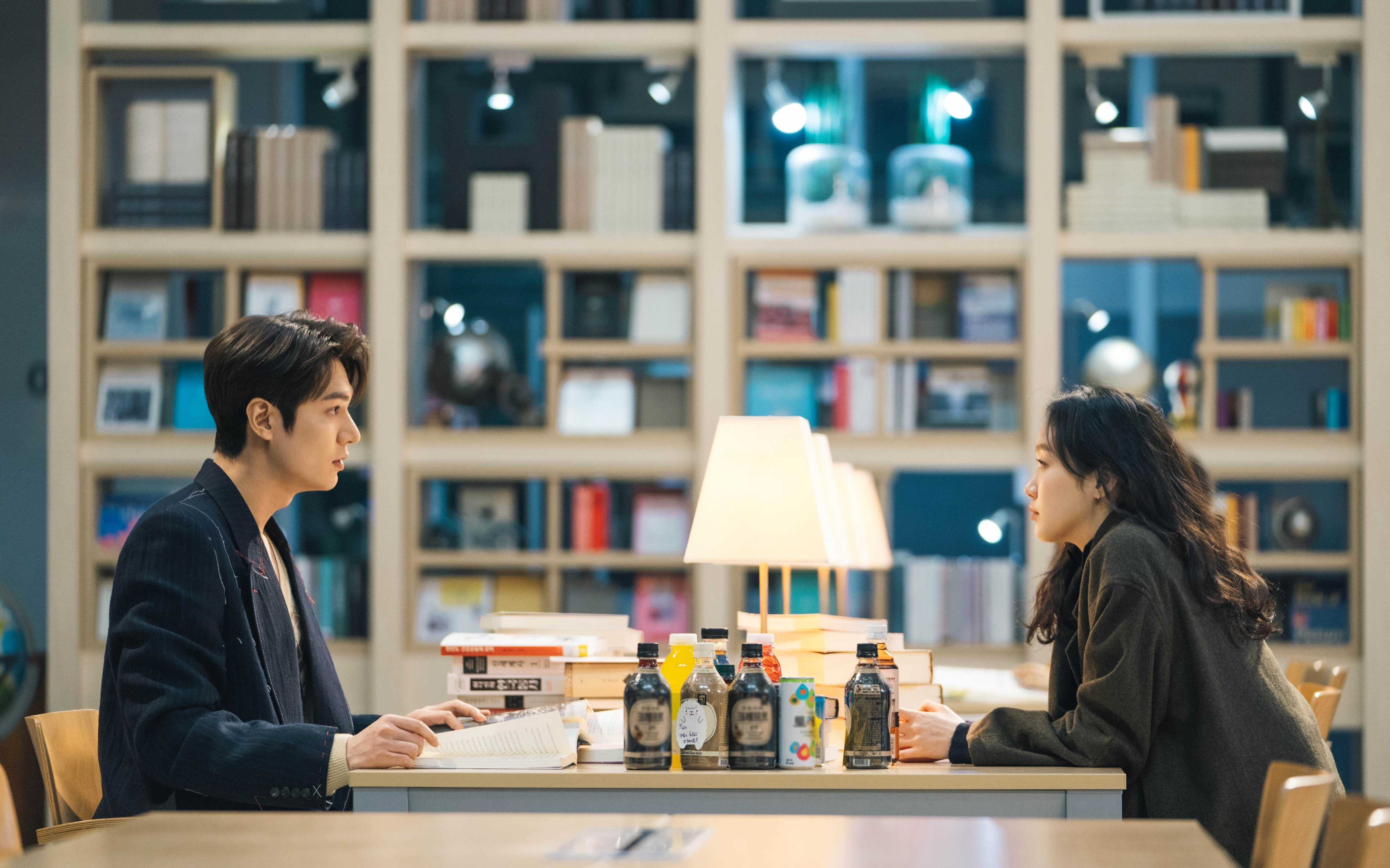 国际马拉松赛跑者成绩刷新,国际马拉松赛跑者成绩刷新时间